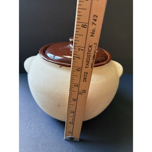 Vintage Watt Oven Ware Pottery Lidded Bisque Beige Chili Bean Crock Pot Cottage - Picture 6 of 8